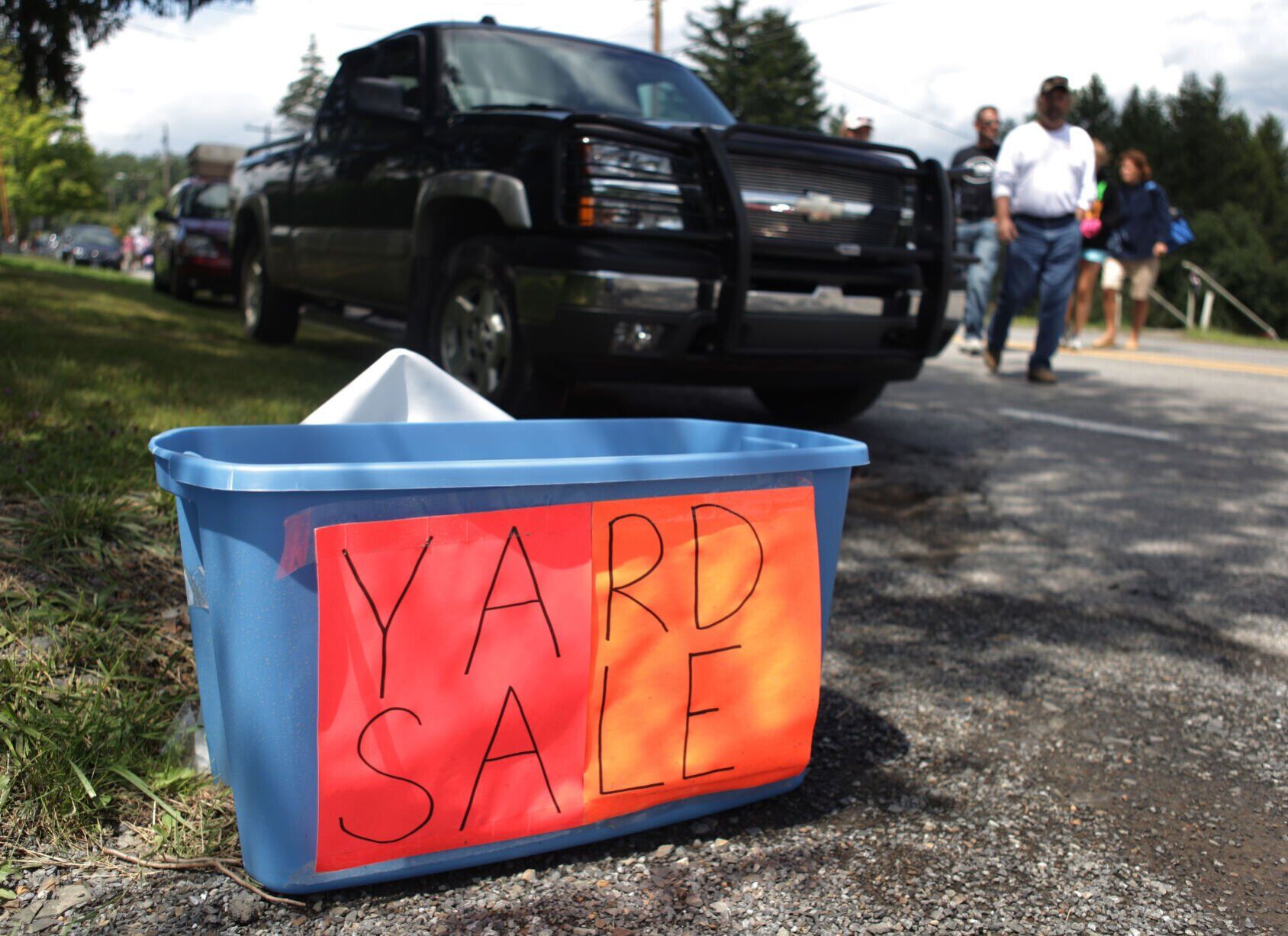 Pick the right date for your yard sale.